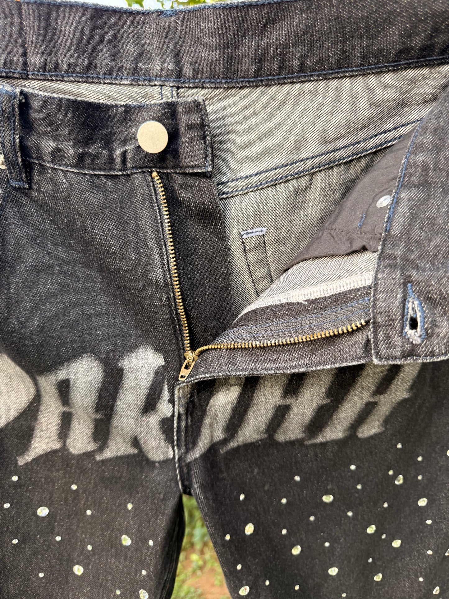 RHINESTONES DENIM SHORTS